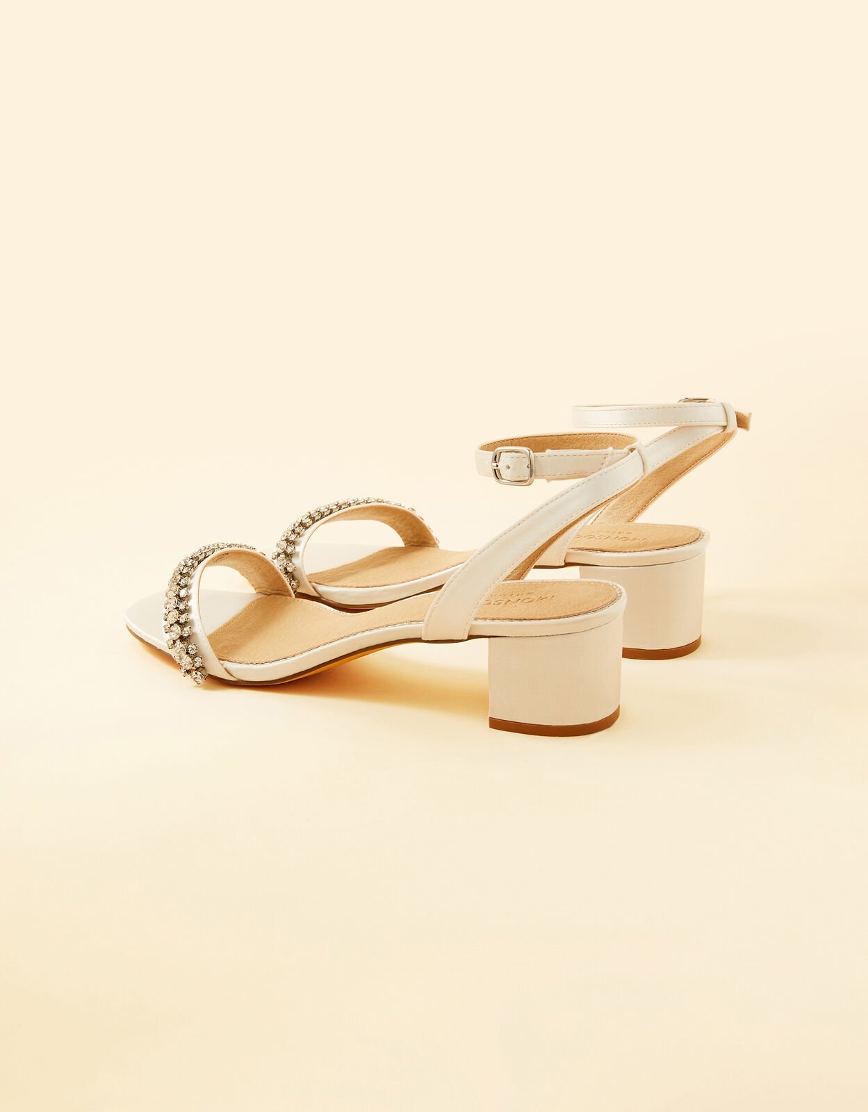 Low block 2024 heel sandals uk