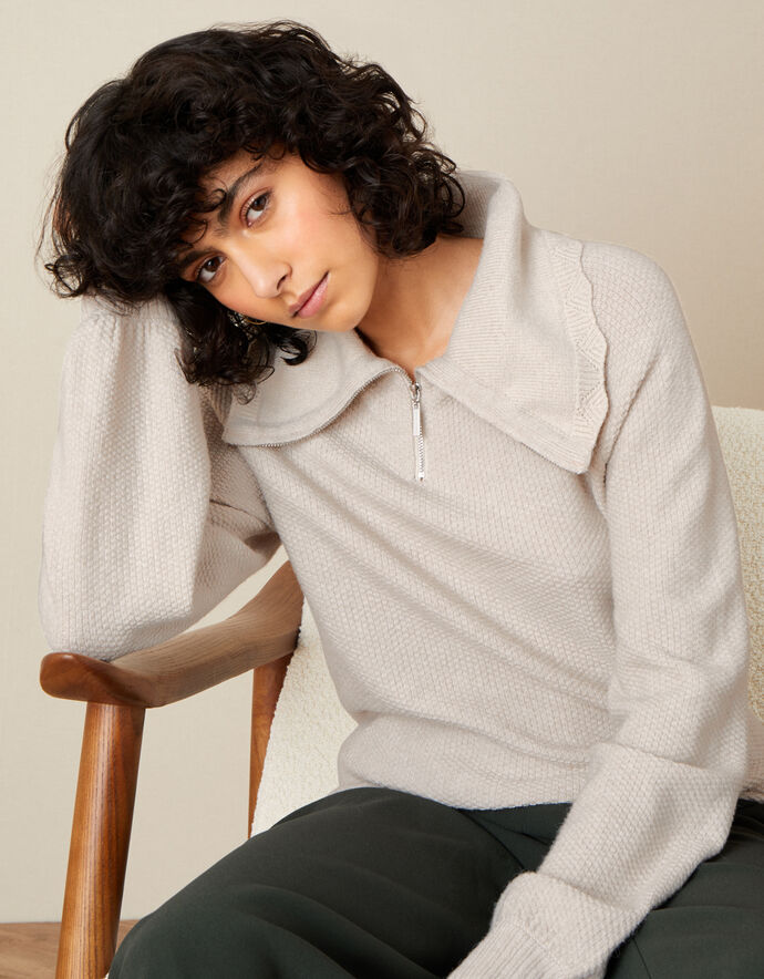 Lilly Lounge Zip Jumper Camel