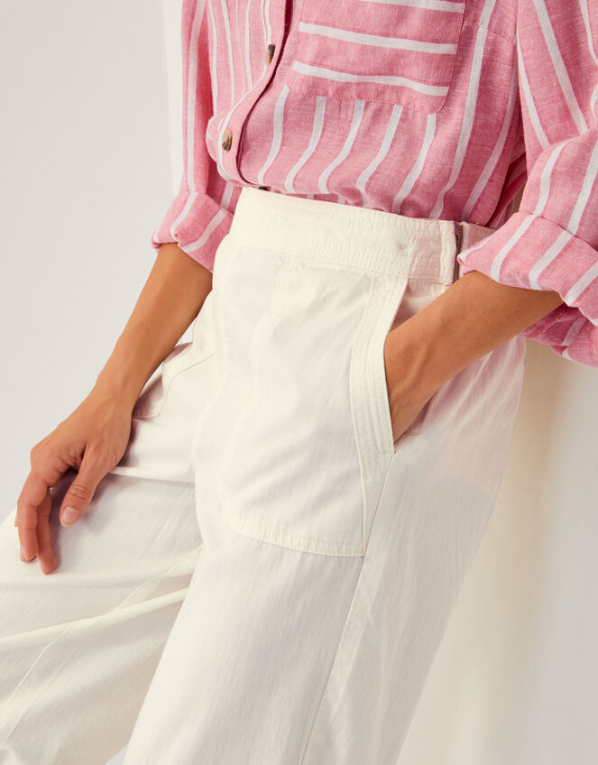Harper Regular Wide Leg Jeans Natural