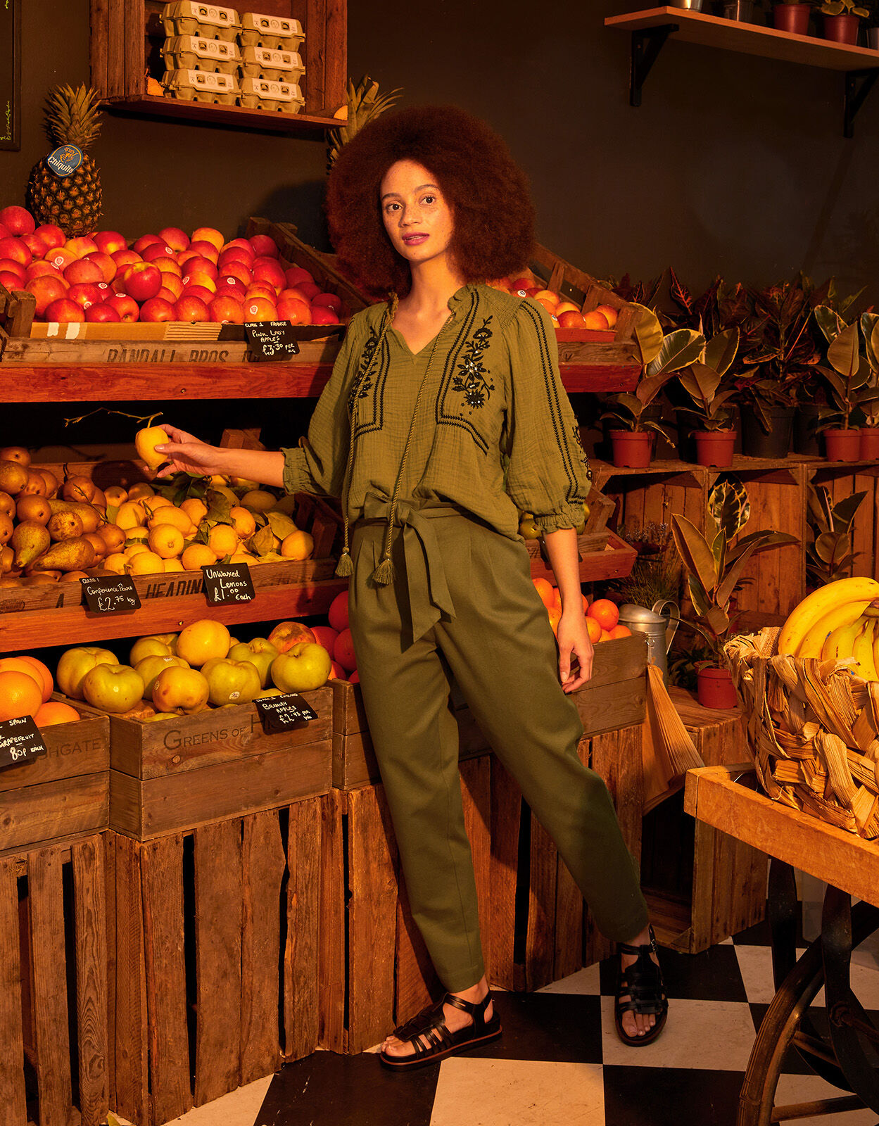 Paper Bag Belted Cargo Trousers in Sustainable Cotton Green
