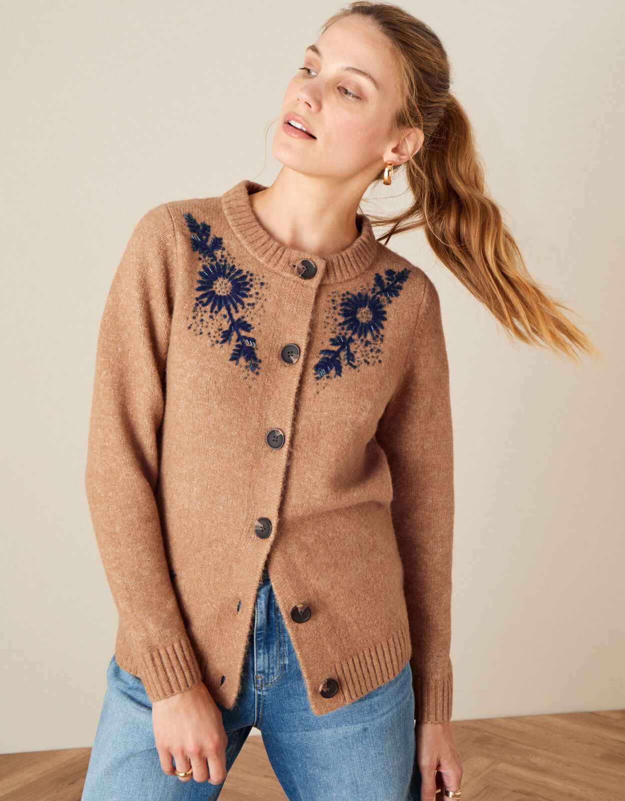 Embroidered cardigan top