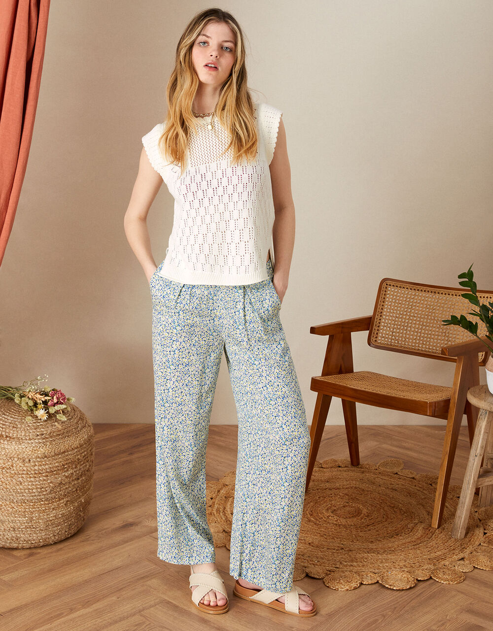 Women Women's Clothing | Daenerys Ditsy Print Trousers in LENZING™ ECOVERO™ Blue - CA24992