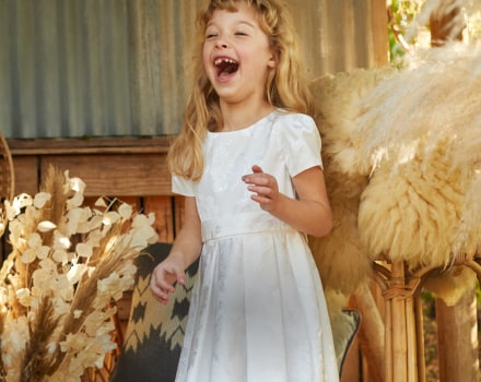 The wedding boutique