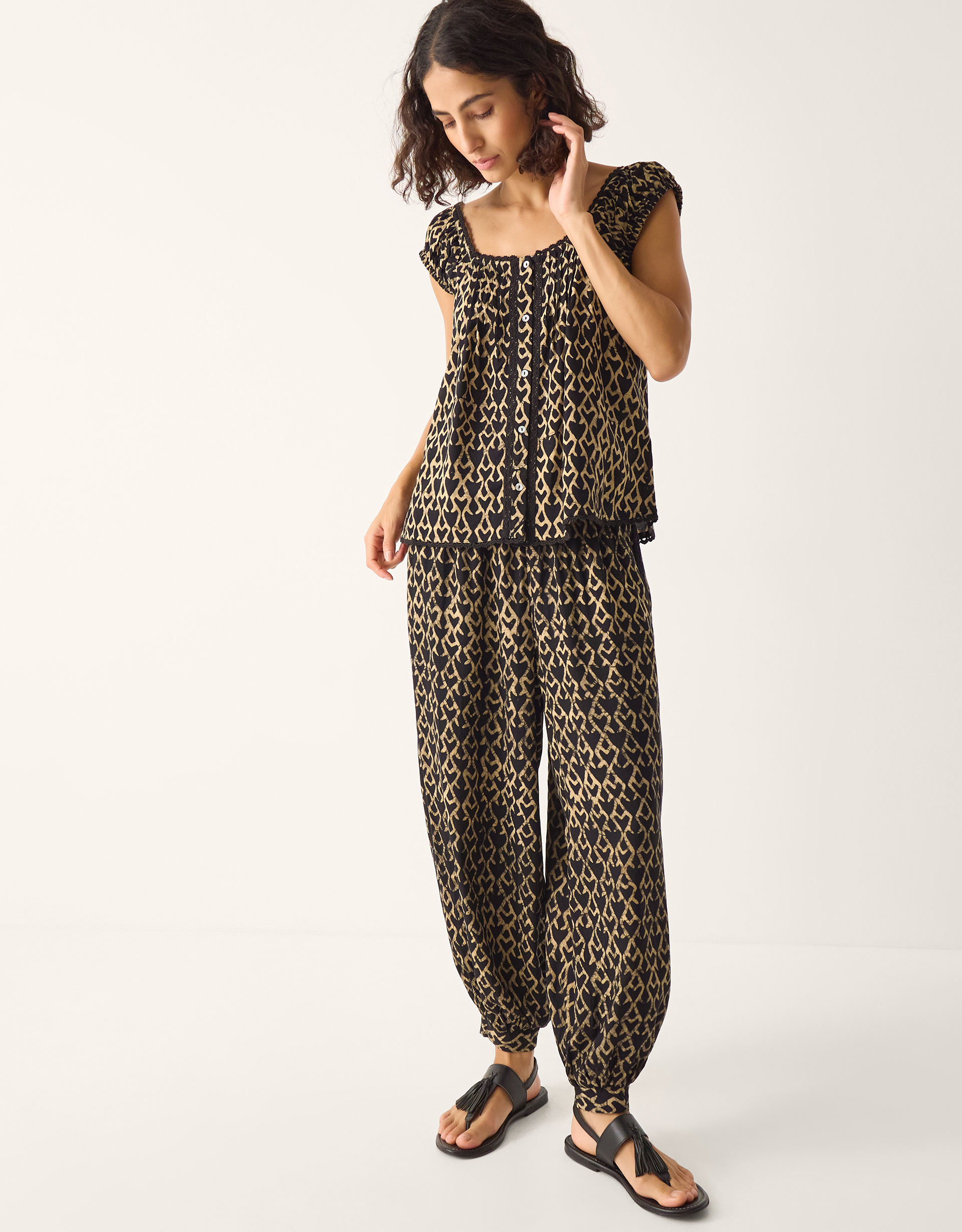 Monsoon Arti Print Button Top, view 4