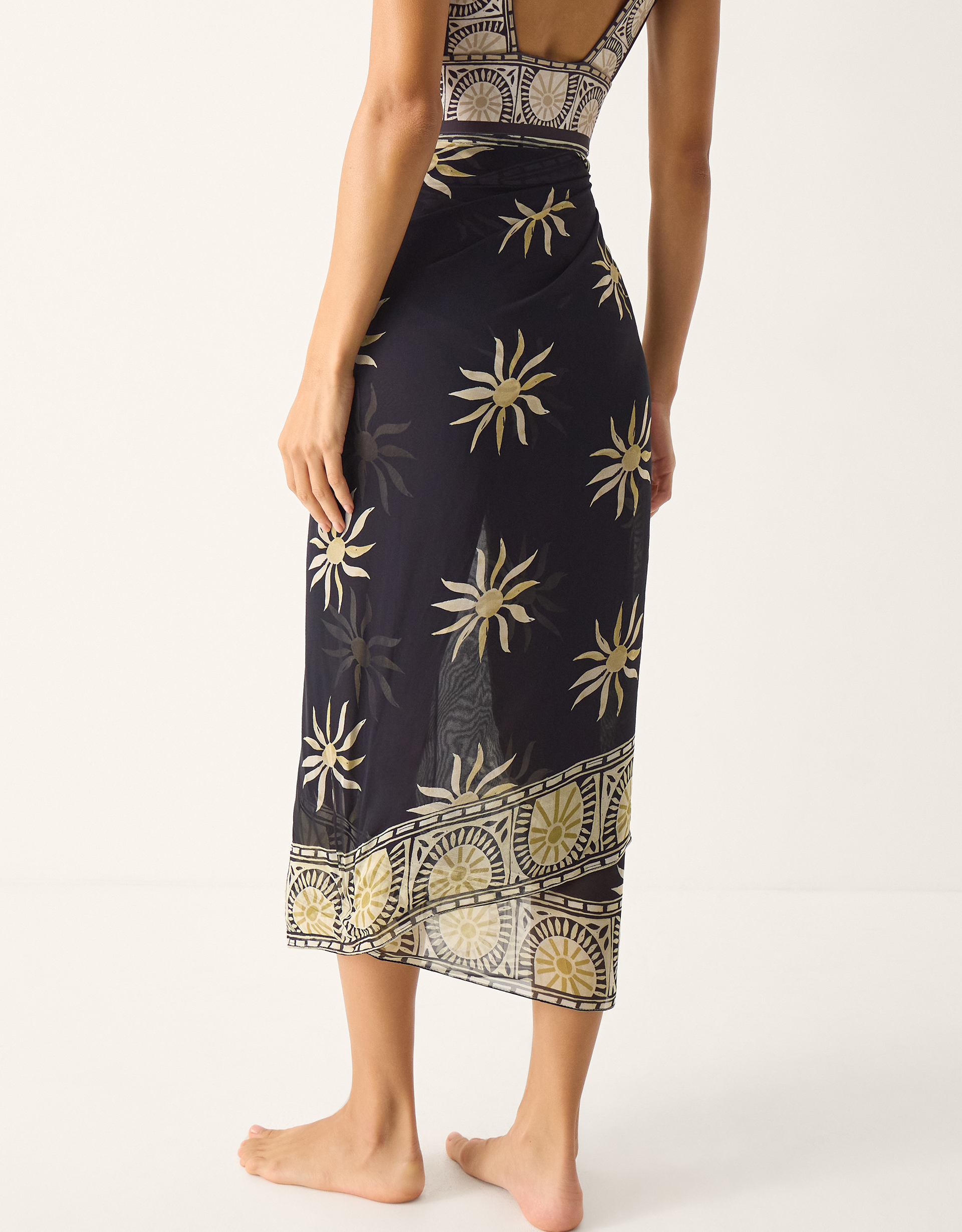 Monsoon Tashie Sun Print Sarong, view 3