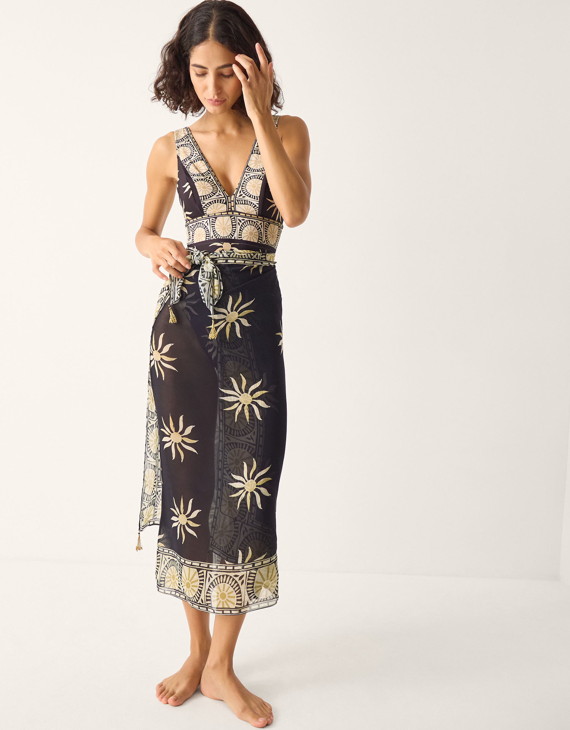 Monsoon Tashie Sun Print Sarong