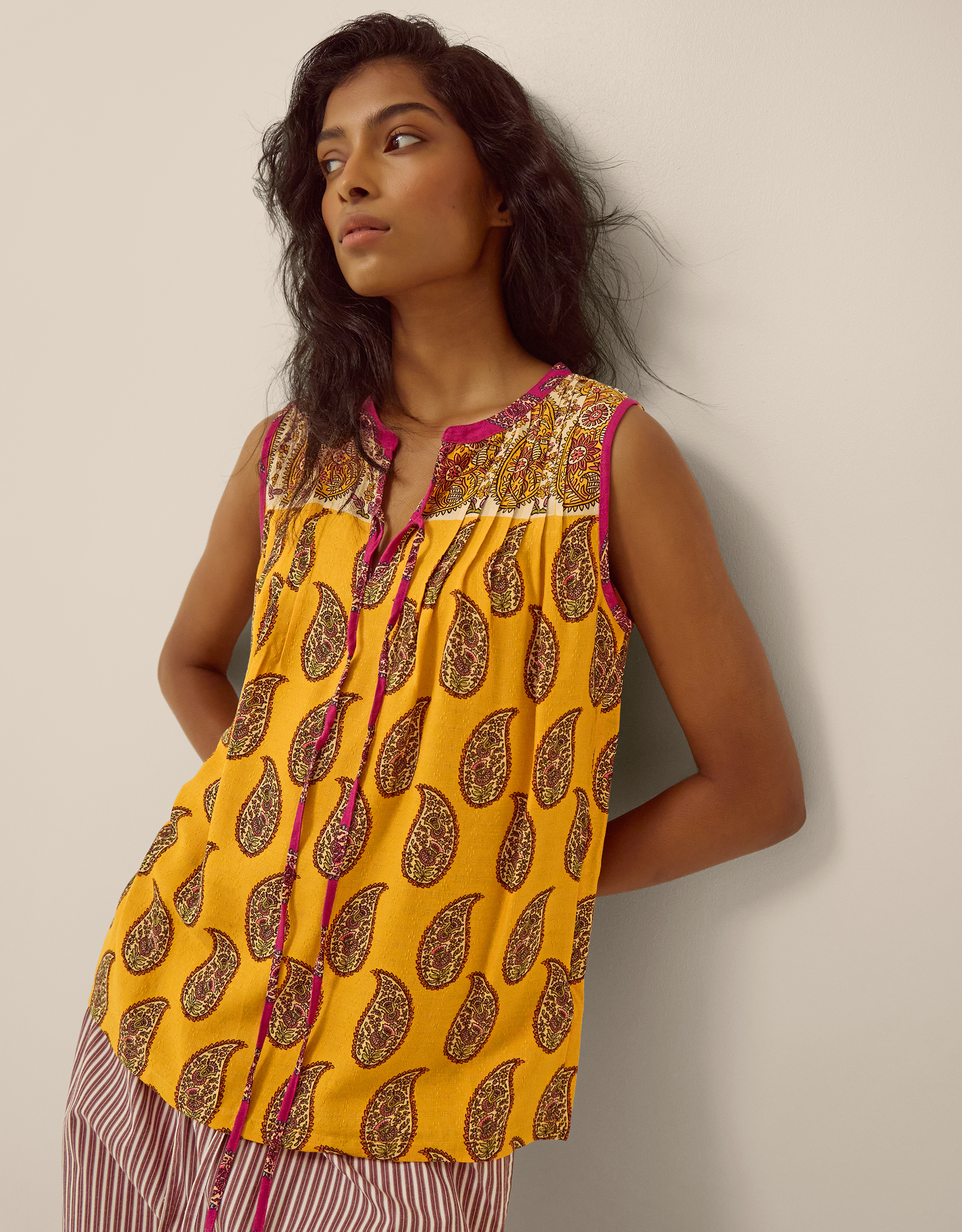 Monsoon Magdalena Sleeveless Paisley Top