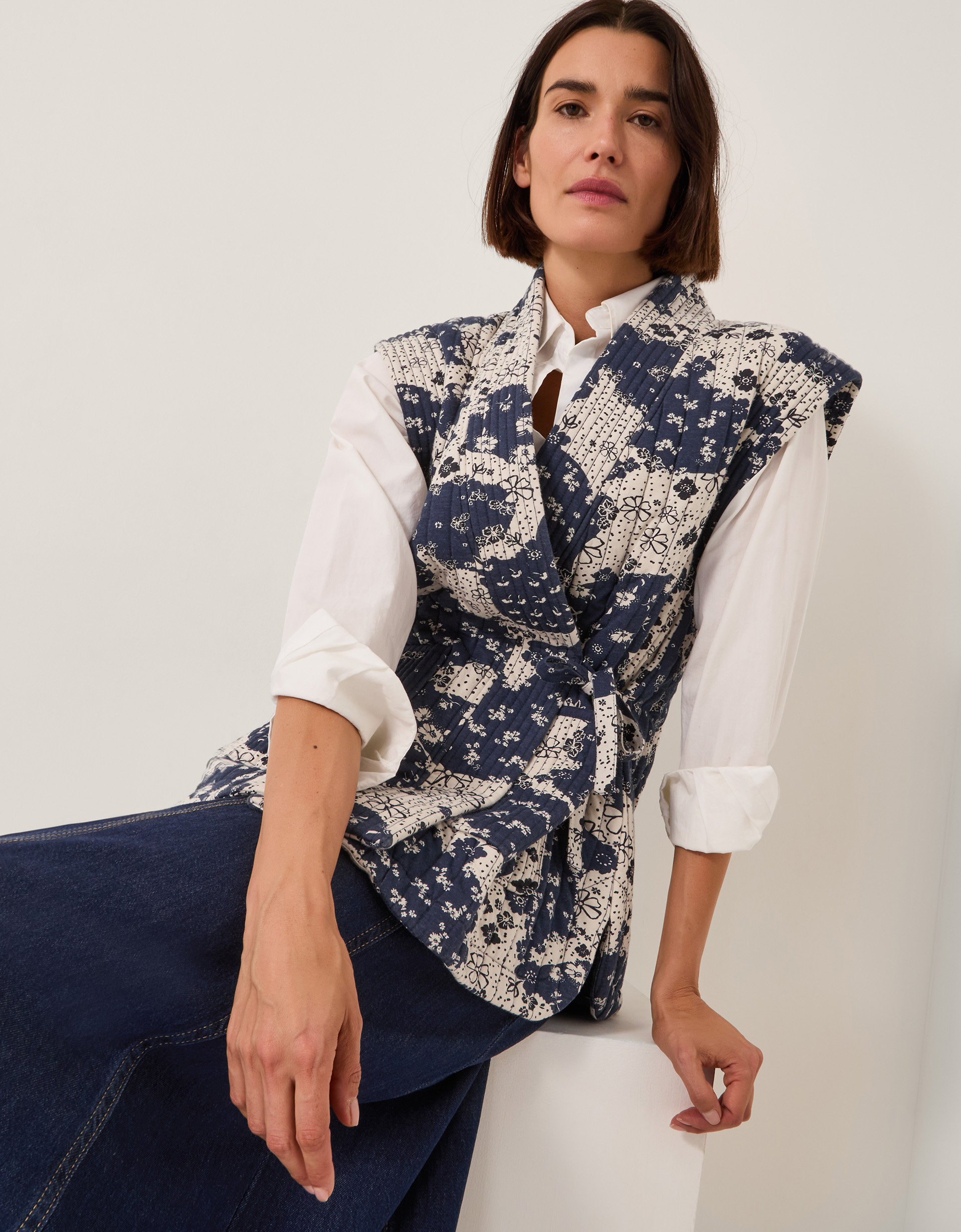 Monsoon Alison Floral Quilted Gilet